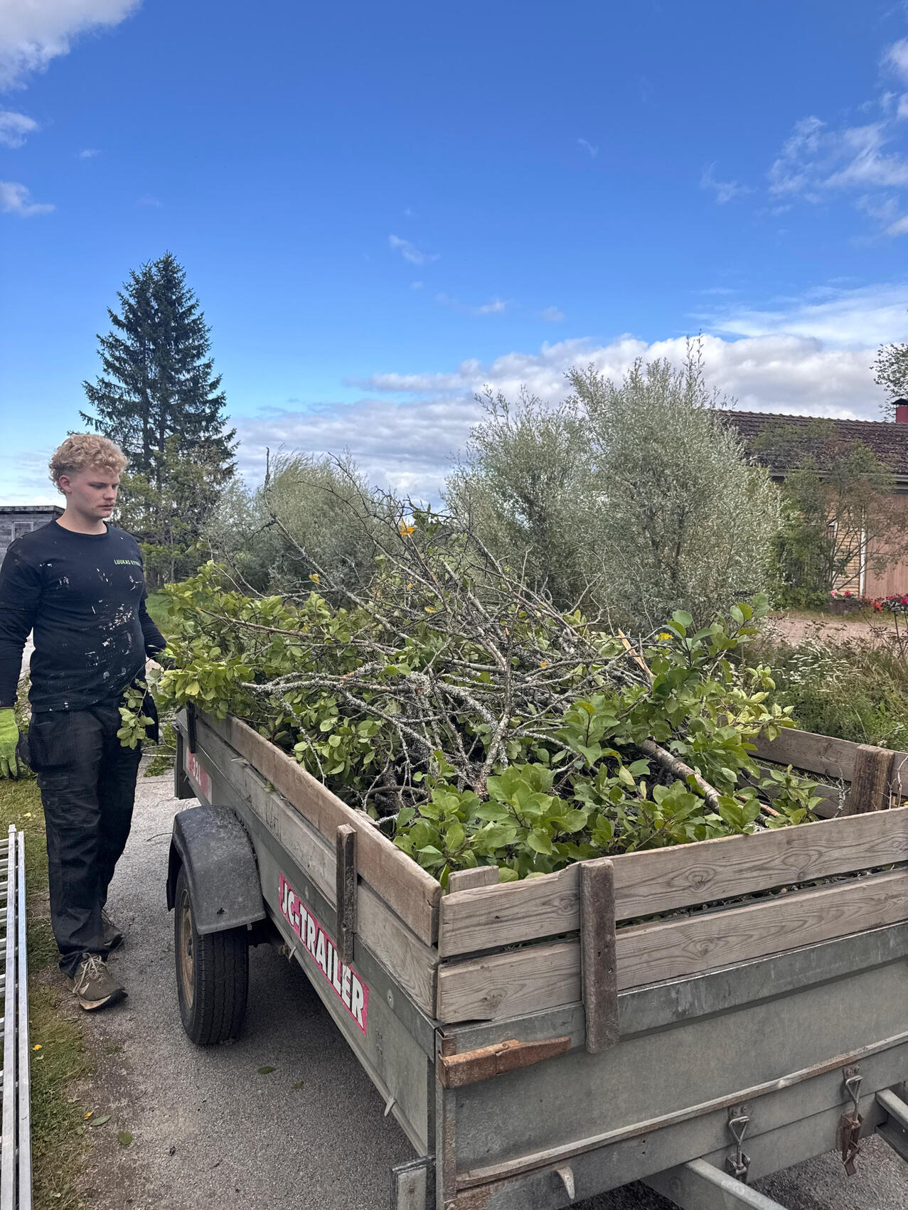 jätteiden vienti maankaatopaikalle